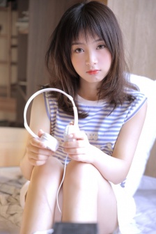 偷拍风韵中年熟女